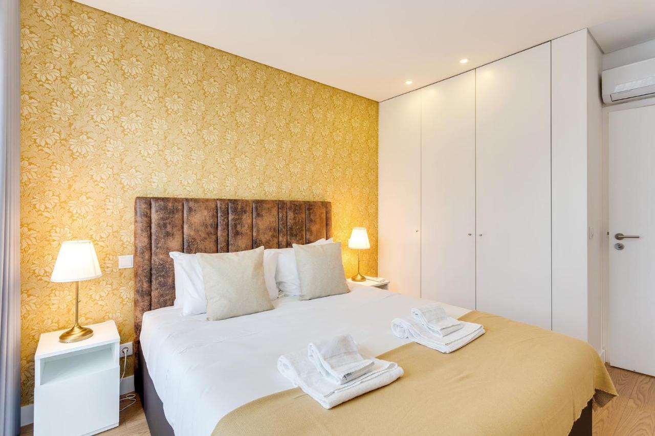 Almada Downtown Apartment By Da'Home OOporto Esterno foto