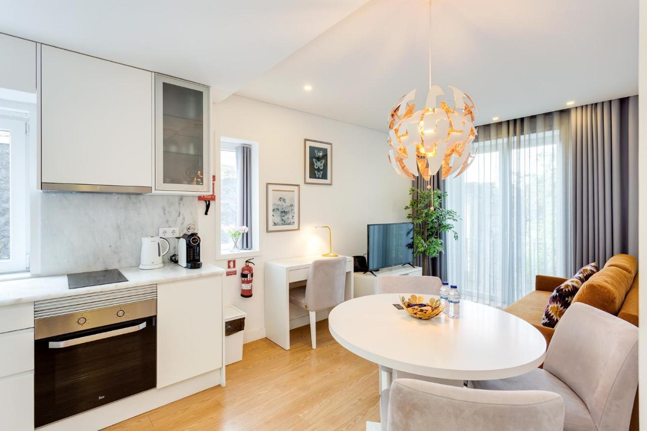 Almada Downtown Apartment By Da'Home OOporto Esterno foto